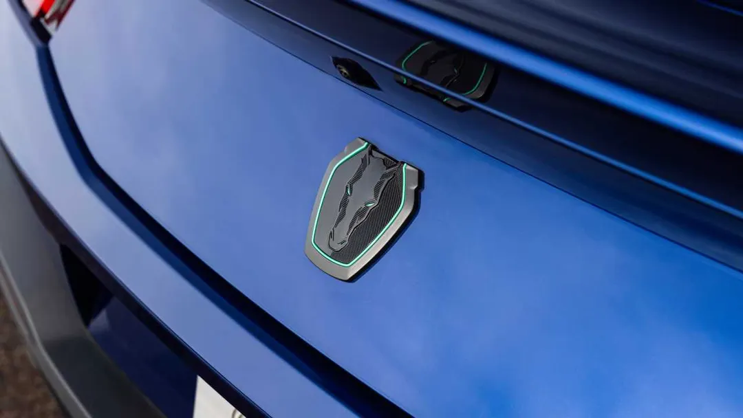 Ford Mustang Dark Horse SC Track Pack 