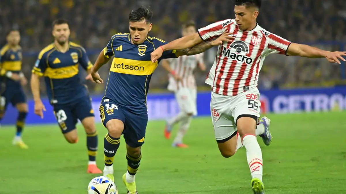 Boca visita a Instituto en Córdoba buscando la punta de la tabla anual: hora, TV y formaciones