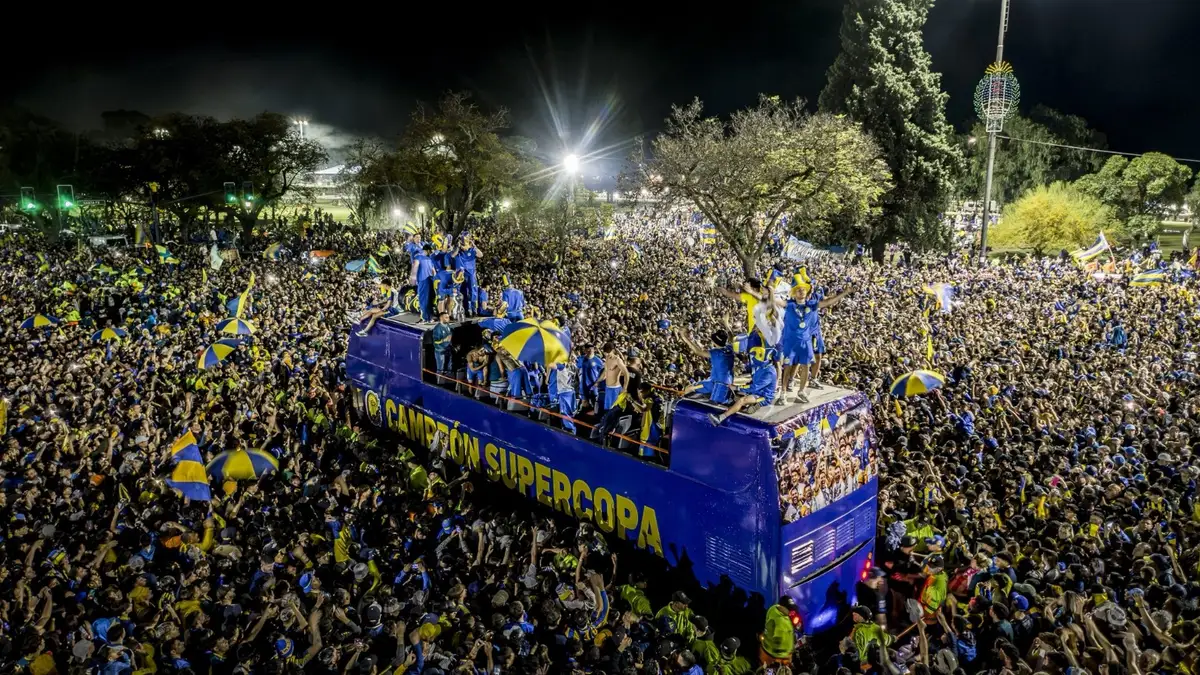 Polémica por el festejo del plantel de Central con un ataúd con el nombre de Verón: la reacción en Estudiantes